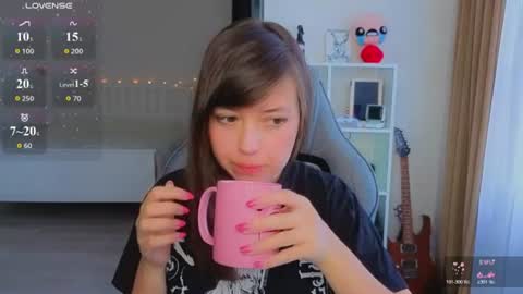Lina online show from 07/03/26, 01:56