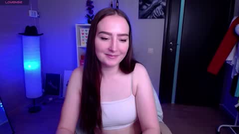 Lina online show from 03/04/25, 05:11