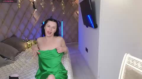 lina_flore online show from 07/11/26, 10:11