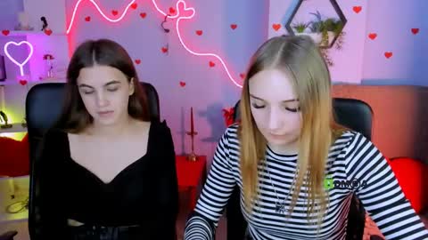 Snapshot of lina_fox12 chatting on 04/02/26, 12:25 lina_fox12 online show from 04/02/26, 12:25
