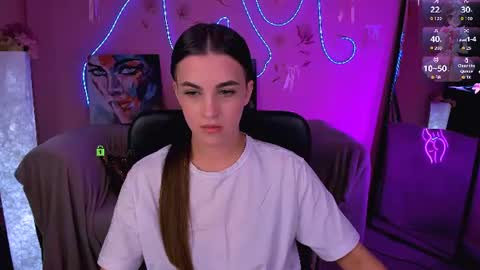 Snapshot of lina_fox12 chatting on 07/20/26, 12:18 lina_fox12 online show from 07/20/26, 12:18