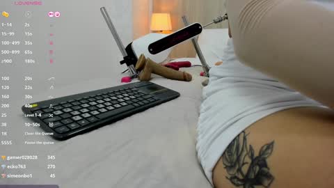   online show from 12/27/24, 02:22