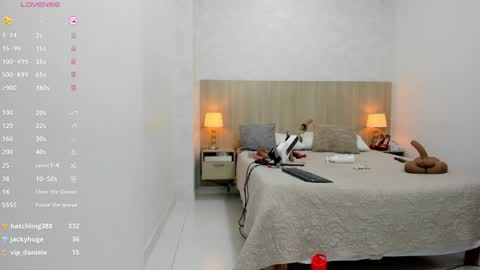   online show from 01/05/25, 02:30