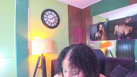lina_kl online show from 11/27/25, 03:52