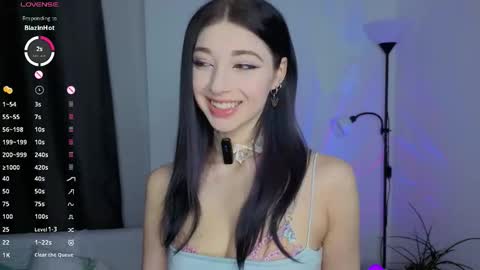 Snapshot of lina_leum chatting on 02/14/26, 02:25 Lina online show from 02/14/26, 02:25