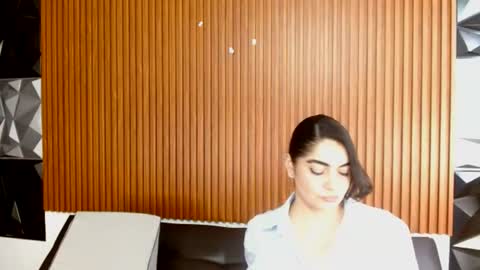 Snapshot of lina_leyton chatting on 06/24/26, 05:45 Lina Leyton online show from 06/24/26, 05:45
