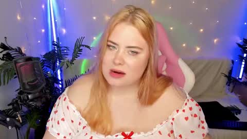 lina_linx online show from 01/19/25, 09:02