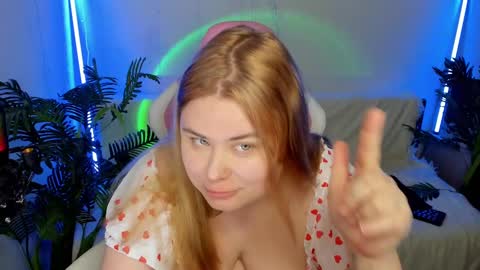 lina_linx online show from 01/27/25, 07:45
