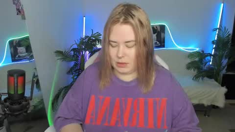 lina_linx online show from 03/08/25, 07:20
