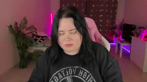 lina_linx online show from 09/08/25, 05:34