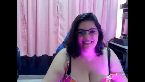 Lina Mara99 online show from 01/18/26, 09:07