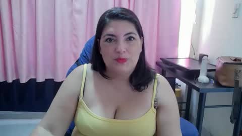 Lina Mara99 online show from 02/07/26, 09:40