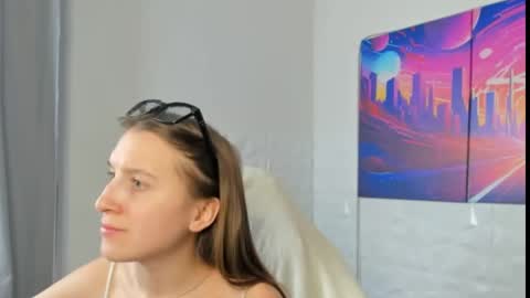 lina_massey online show from 06/01/26, 12:56