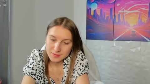 lina_massey online show from 06/02/26, 12:23