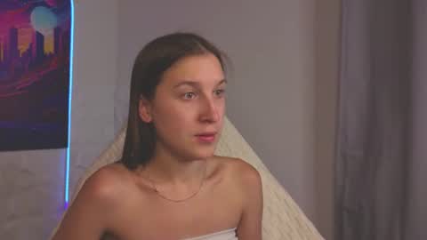 lina_massey online show from 06/21/26, 12:02