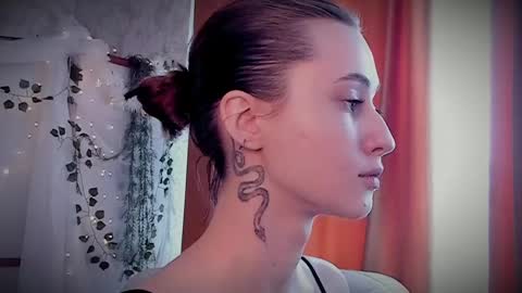 Lina -  online show from 02/26/25, 10:36