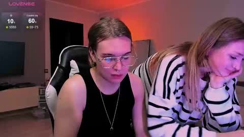 Snapshot of lina_nik chatting on 10/18/25, 08:31 lina_nik online show from 10/18/25, 08:31