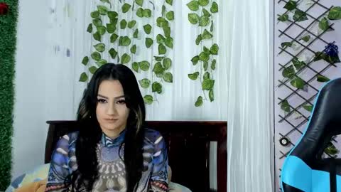 paola online show from 02/20/25, 01:36