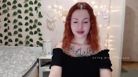 Lina Red X online show from 01/23/25, 01:19