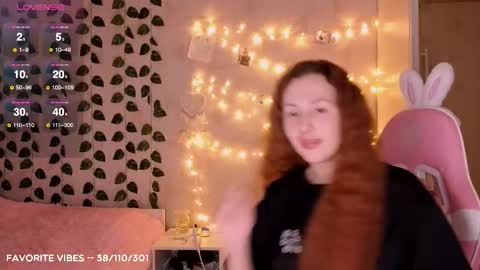 Lina Red X online show from 09/17/25, 08:43