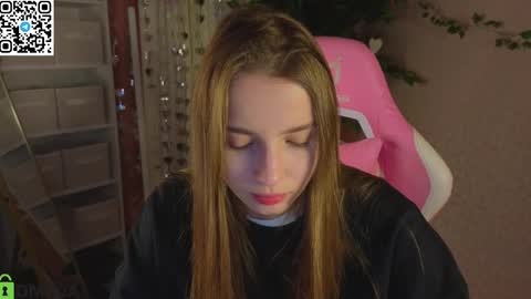 Snapshot of lina_reeds chatting on 02/07/26, 12:36 LINA online show from 02/07/26, 12:36