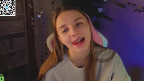Snapshot of lina_reeds chatting on 02/18/26, 01:12 LINA online show from 02/18/26, 01:12