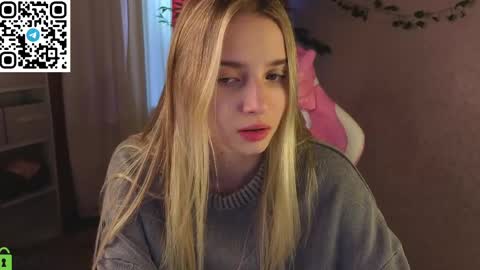 Snapshot of lina_reeds chatting on 04/07/26, 01:17 LINA online show from 04/07/26, 01:17