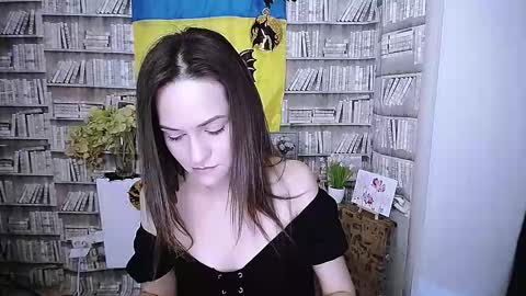 Snapshot of lina_star_s chatting on 10/30/25, 07:54 Lina online show from 10/30/25, 07:54