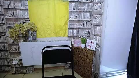 Snapshot of lina_star_s chatting on 11/13/25, 11:42 Lina online show from 11/13/25, 11:42