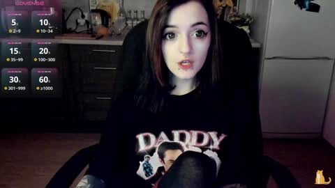 Snapshot of lina_tyaan chatting on 12/20/24, 07:44 Lina 3 1715622743 online show from 12/20/24, 07:44