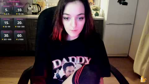 Snapshot of lina_tyaan chatting on 12/25/24, 08:07 Lina 3 1715622743 online show from 12/25/24, 08:07