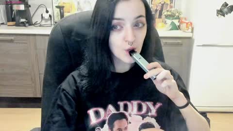 Snapshot of lina_tyaan chatting on 01/08/25, 09:55 Lina 3 1715622743 online show from 01/08/25, 09:55