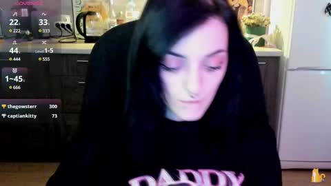 Snapshot of lina_tyaan chatting on 03/10/25, 01:54 Lina 3 1715622743 online show from 03/10/25, 01:54