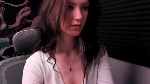 Lina online show from 02/07/25, 01:25