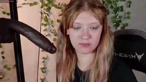Lina online show from 07/21/26, 08:33