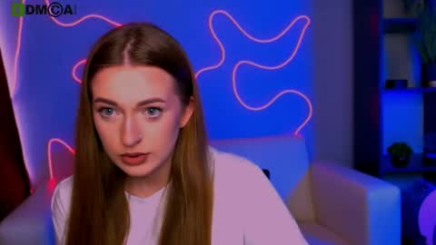 Snapshot of linaa_dolly chatting on 05/19/26, 11:05 linaa_dolly online show from 05/19/26, 11:05