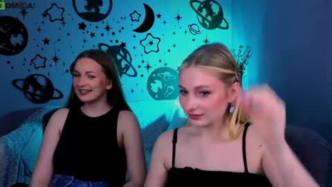 Snapshot of linaa_dolly chatting on 05/22/26, 11:38 linaa_dolly online show from 05/22/26, 11:38