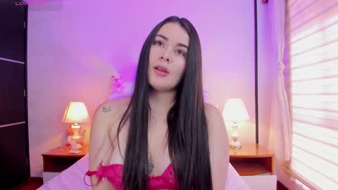 lina online show from 12/12/24, 04:43