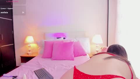 lina online show from 01/19/25, 06:00
