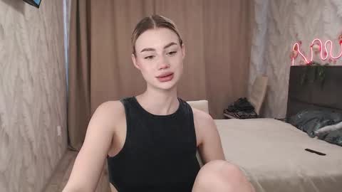 linacute52 online show from 03/07/25, 12:34