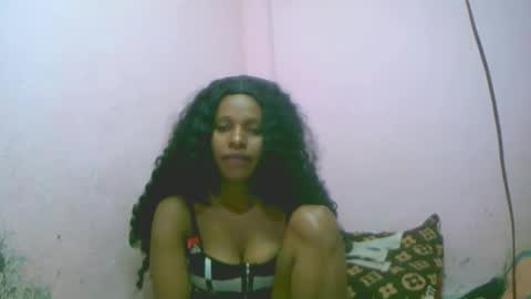 Snapshot of linah1123 chatting on 12/02/25, 10:42 linah1123 online show from 12/02/25, 10:42