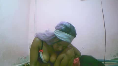 Snapshot of linah1123 chatting on 12/05/25, 12:03 linah1123 online show from 12/05/25, 12:03