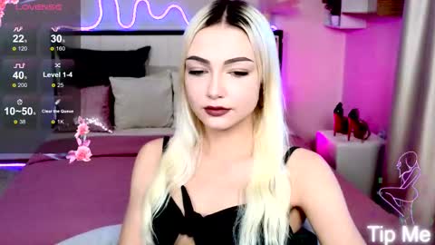 Snapshot of linalirian chatting on 09/09/25, 02:27 I am Lina online show from 09/09/25, 02:27