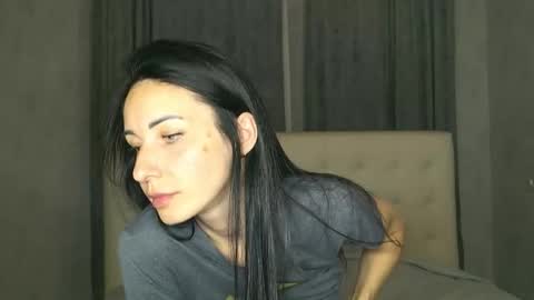 LinaLivee online show from 09/13/25, 06:51