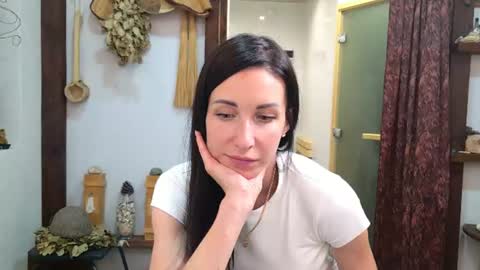 LinaLivee online show from 07/30/26, 06:40