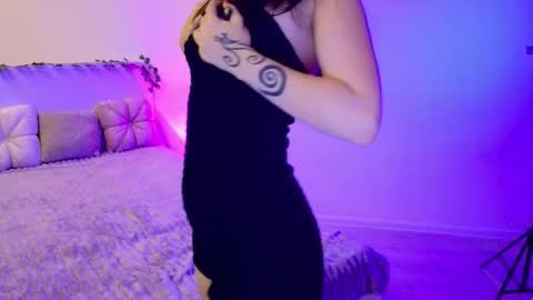 Lina online show from 09/09/25, 09:14