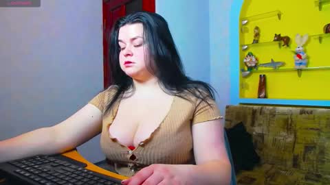 Snapshot of linasexy777 chatting on 03/24/26, 09:25 Lina online show from 03/24/26, 09:25
