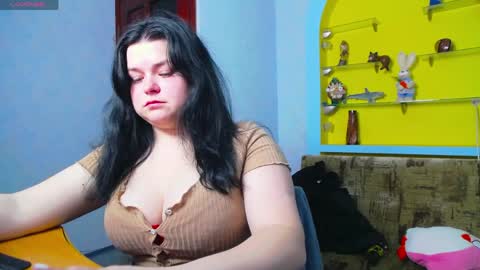 Snapshot of linasexy777 chatting on 04/03/26, 06:22 Lina online show from 04/03/26, 06:22