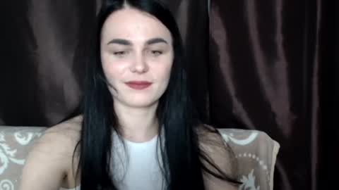 Linda online show from 03/11/25, 07:47