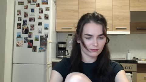 Snapshot of linda_aa chatting on 12/13/25, 08:36 Linda online show from 12/13/25, 08:36